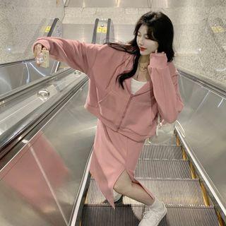 Zip-up Hoodie / Slit Midi A-line Skirt