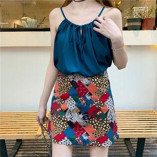 Plain Camisole / Patterned Skirt
