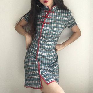 Plaid Short-sleeve Mini Qipao