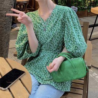 Puff-sleeve V-neck Floral Print Blouse Green - One Size