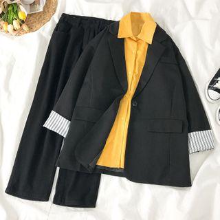 Plaid Blazer / Plain Shirt / Wide-leg Jeans
