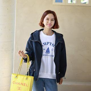 Graphic Back Short Parka
