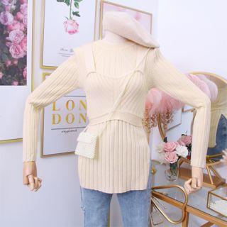 Set: Slit-side Knit Top + Knit Vest