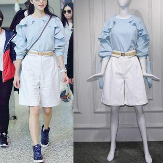 Elbow-sleeve Ruffle Blouse / Plain Shorts / Belt