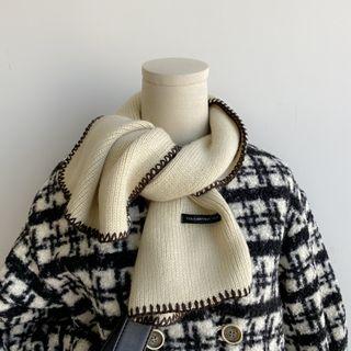 Contrast Stitch Knit Scarf