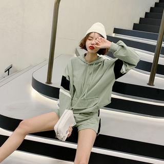 Contrast-trim Hoodie & Shorts Set