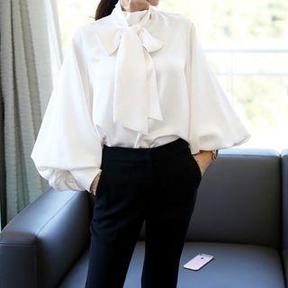Balloon-sleeve Ribbon Accent Blouse
