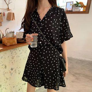 Set: Short-sleeve Printed Blouse + Wide-leg Shorts Black - One Size