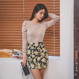 Shirred-sleeve Slim-fit Top