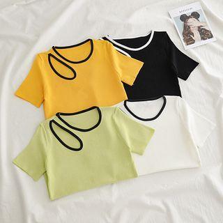 Contrast-trim Keyhole Short-sleeve Knit Top
