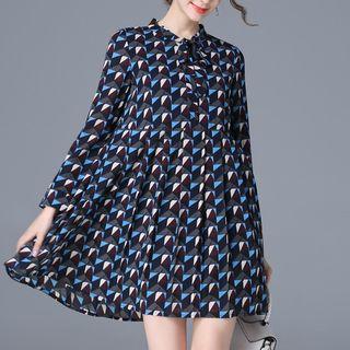 Geometric Print Tie-neck A-line Dress