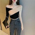 Mock Two-piece Long-sleeve Two-tone Cropped T-shirt Black - One Size