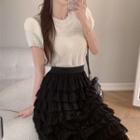 Short-sleeve Round-neck Top / High-waist Plain Tiered Skirt