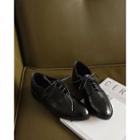 Oval-toe Stud-trim Oxfords