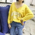 Long-sleeve V-neck Lettering T-shirt