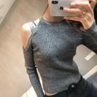 Cold-shoulder Long-sleeve Ribbed Knit Top