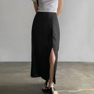 Deep-slit Maxi A-line Skirt