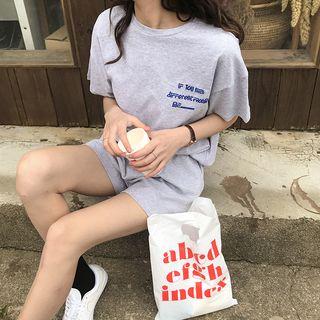Set: Short-sleeve Lettering Embroidered T-shirt + Sweatshorts