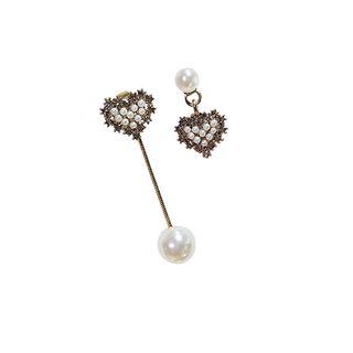 Embellished Bow / Heart Non-matching Earring