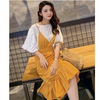 Set: Crew-neck Puff-sleeve T-shirt + V-neck Spaghetti Strap Dress