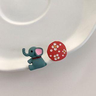Asymmetrical Elephant Print Stud Earring Blue - One Size