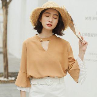 Round-neck Plain Cutout Pleated Oversize Blouse