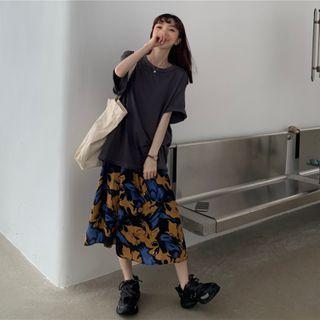 Short-sleeve Plain T-shirt / Strappy Print Midi A-line Dress