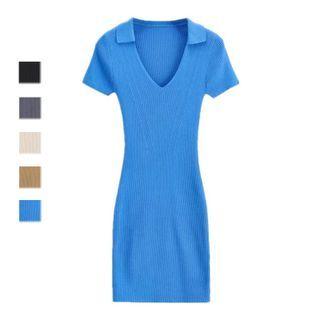 Short-sleeve Collared Knit Bodycon Dress