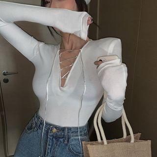 Long-sleeve V-neck Lace Up Top / High-waist Slit A-line Denim Skirt