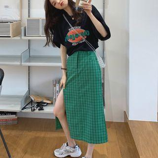 Elbow-sleeve Lettering Print T-shirt / Plaid Midi A-line Skirt