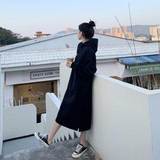 Long-sleeve Applique Hooded Sweatshirt Dress