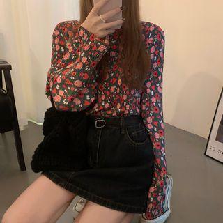 Long-sleeve Floral Round Neck Top