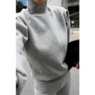 Turtle-neck Balloon-sleeve Sweatshirt