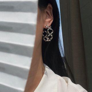 Twisted Hoop Alloy Open Hoop Earring
