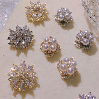 Rotatable Rhinestone Manicure Accent
