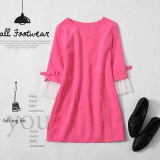 Pleated-cuff Shift Dress