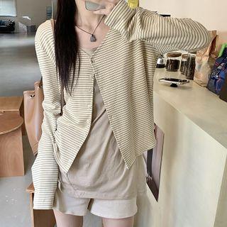 Striped Cardigan / Short-sleeve Plain T-shirt / Shorts