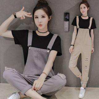 Short-sleeve T-shirt / Distressed Cropped Jumper Pants / Set
