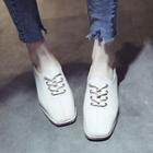 Lace-up Block Heel Ghillie Shoes