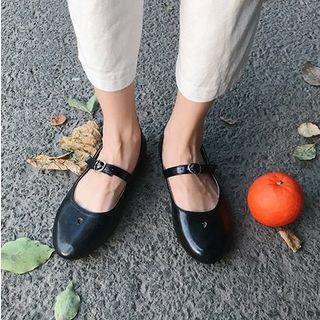 Heart Cut Out Mary Jane Flats
