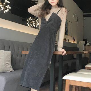 Set: Plain Long Sleeve T-shirt + Spaghetti Strap Dress