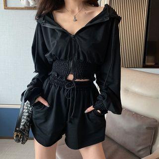 Hooded Long-sleeve Top / High-waist Wide-leg Shorts