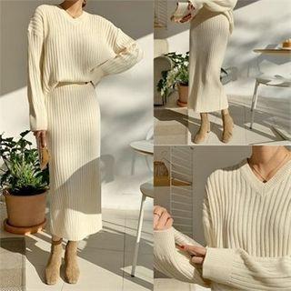 Set: V-neck Ribbed Knit Top + Band-waist Long Skirt