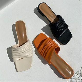 Square-toe Ruched Low-heel Sandals