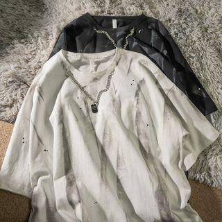 Short-sleeve Chain Detail Printed T-shirt