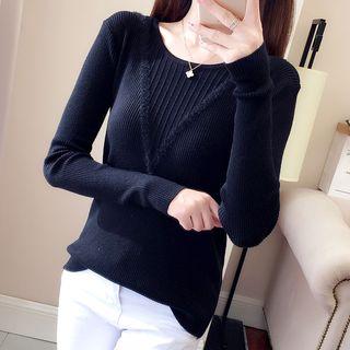 Long-sleeve Crewneck Knit Top