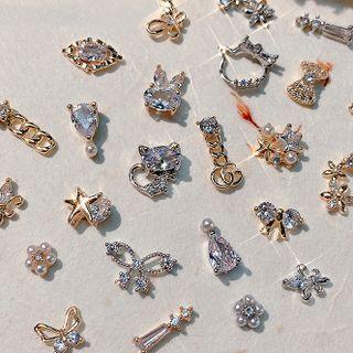 Set Of 2: Rhinestone Nail Art Decoration (various Designs)