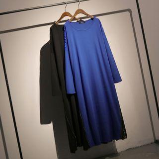 Lace Panel Long-sleeve Midi T-shirt Dress