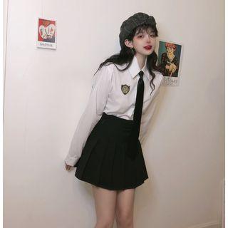Embroidered Shirt With Tie / Mini Pleated Skirt