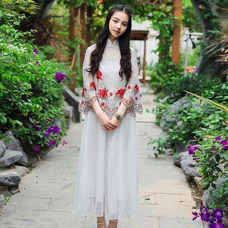 Set: Floral Embroidered 3/4-sleeve Top + Maxi Skirt